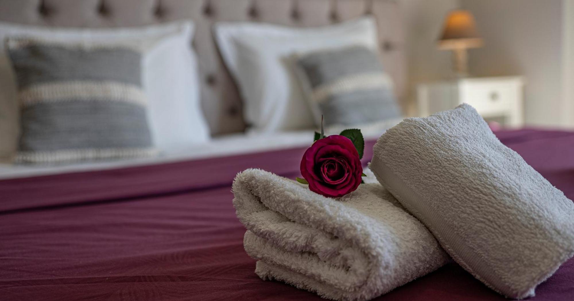 Nikitas Apartments & Suites Kanáli Kültér fotó