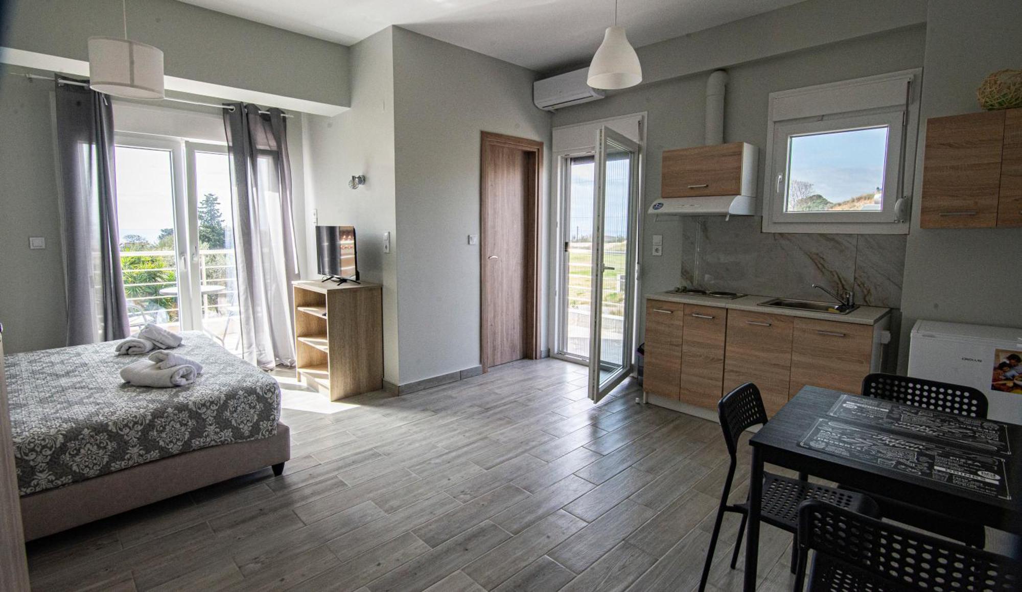 Nikitas Apartments & Suites Kanáli Kültér fotó