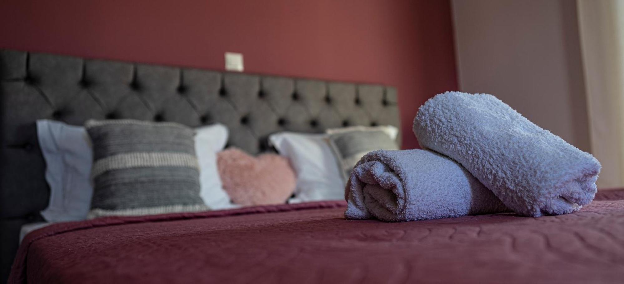 Nikitas Apartments & Suites Kanáli Kültér fotó