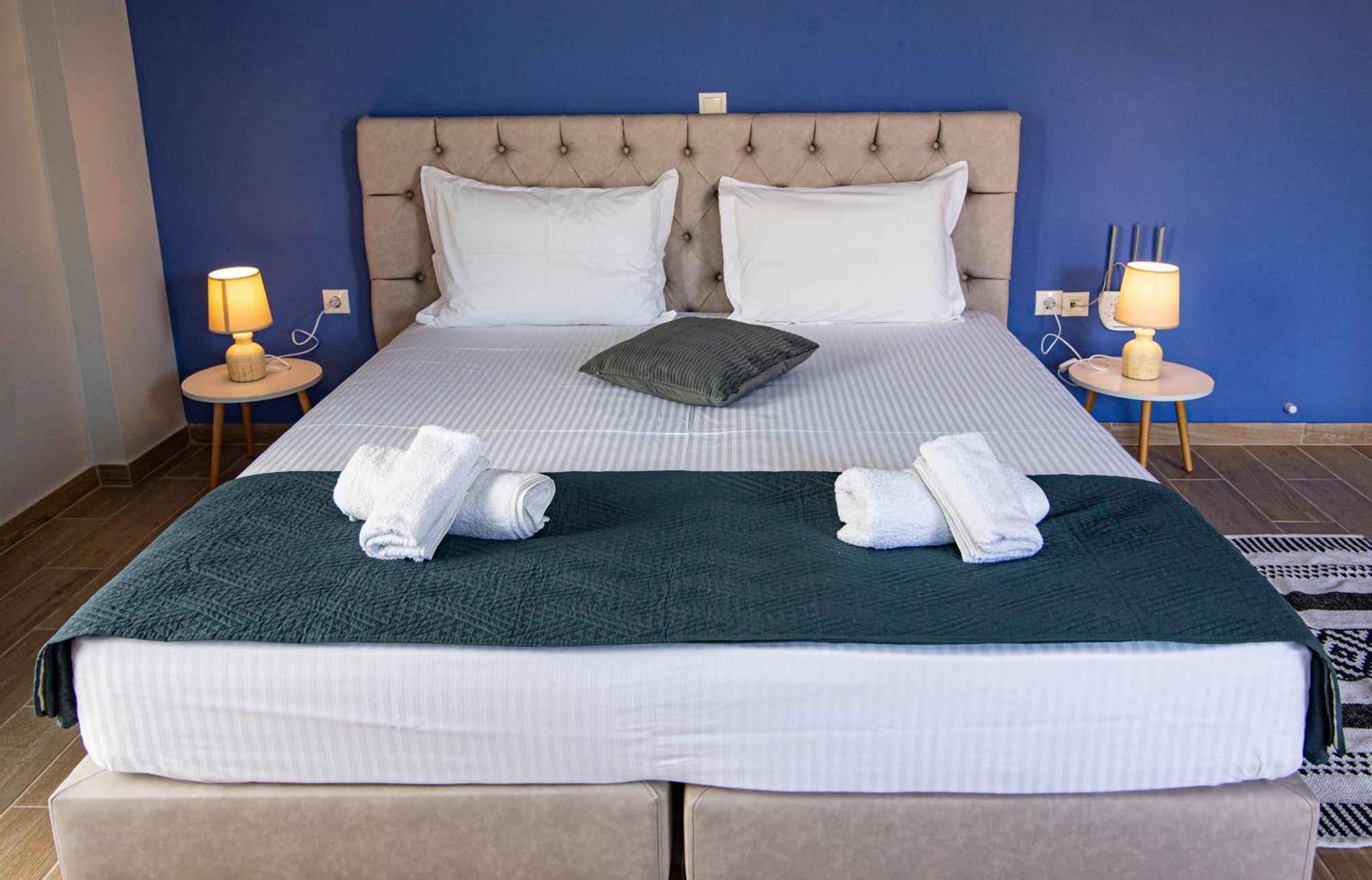 Nikitas Apartments & Suites Kanáli Kültér fotó