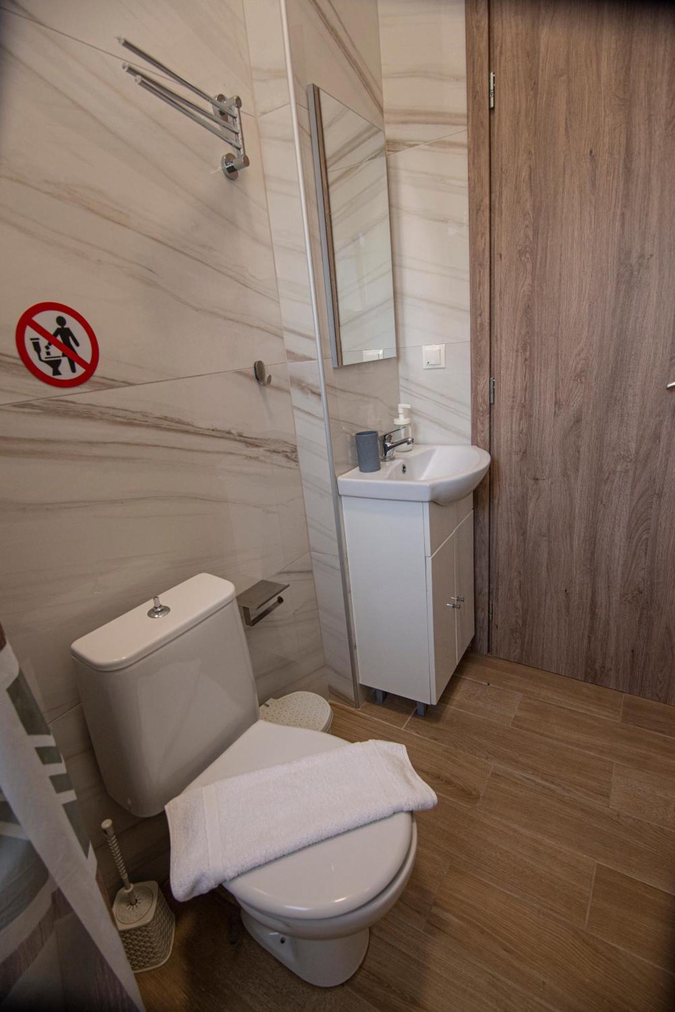 Nikitas Apartments & Suites Kanáli Kültér fotó