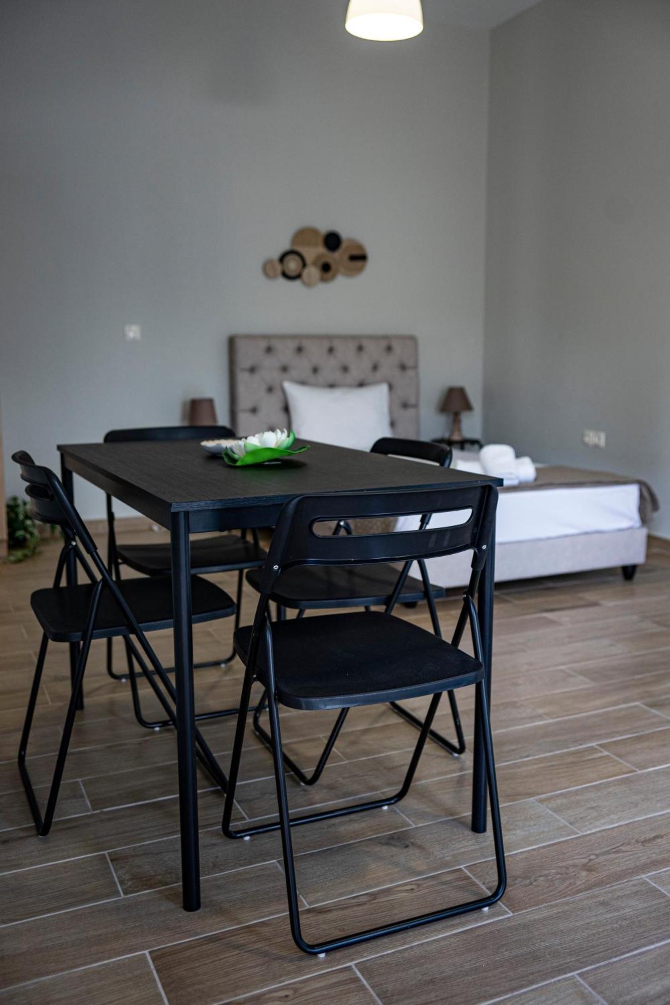 Nikitas Apartments & Suites Kanáli Kültér fotó