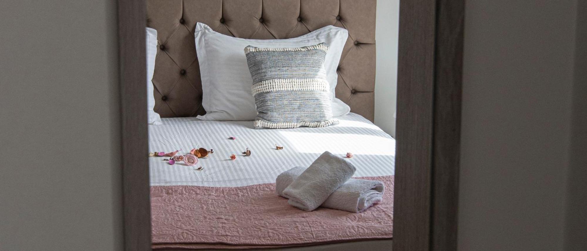 Nikitas Apartments & Suites Kanáli Kültér fotó